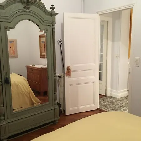 Bas Cimiez Free Parking Bed & Breakfast